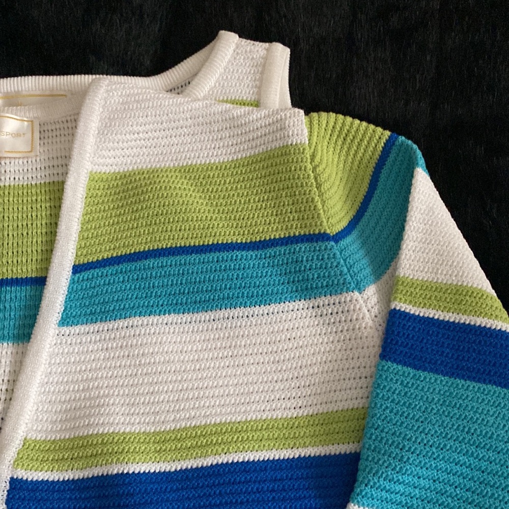 Two pieces set by ST John, multi striped, long sleeves sweater, with a shell. - Picture 8 of 11